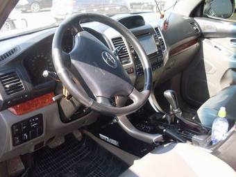 2004 Toyota Land Cruiser Prado Photos