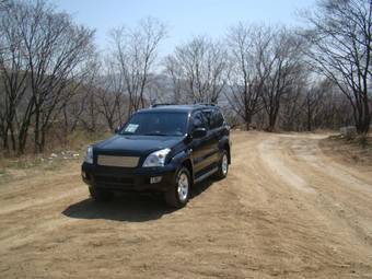 2004 Toyota Land Cruiser Prado Photos