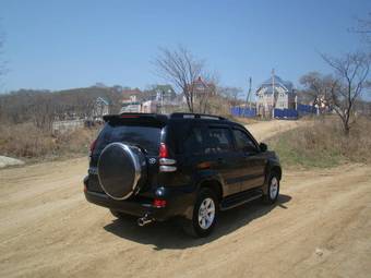 2004 Toyota Land Cruiser Prado Pictures