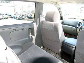 2004 Toyota Land Cruiser Prado Pics
