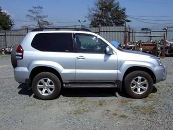 2004 Toyota Land Cruiser Prado Pictures