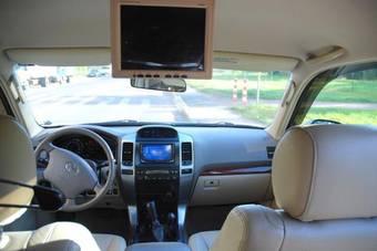 2004 Toyota Land Cruiser Prado Photos