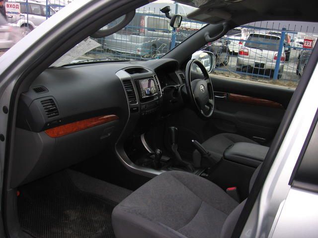 2005 Toyota Land Cruiser Prado