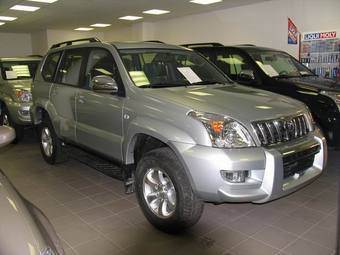 2005 Toyota Land Cruiser Prado Pictures