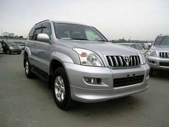 2005 Toyota Land Cruiser Prado Photos