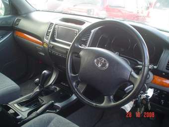 2005 Toyota Land Cruiser Prado Pictures