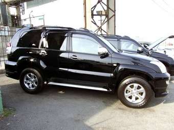 2005 Toyota Land Cruiser Prado Photos