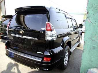 2005 Toyota Land Cruiser Prado Photos