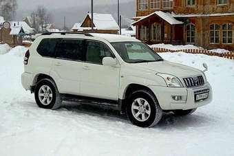 2005 Toyota Land Cruiser Prado Pictures