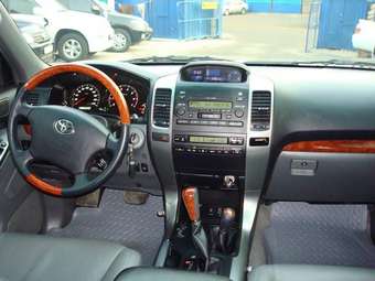 2005 Toyota Land Cruiser Prado Photos