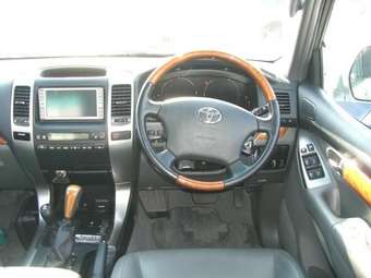 2005 Toyota Land Cruiser Prado Photos