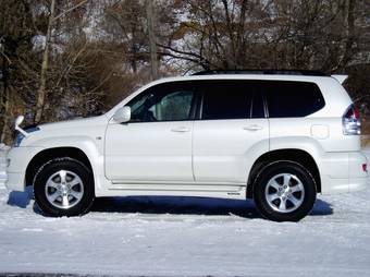 2005 Toyota Land Cruiser Prado Images