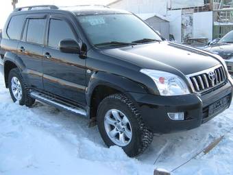 2005 Toyota Land Cruiser Prado Pics