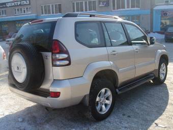 2005 Toyota Land Cruiser Prado Pictures