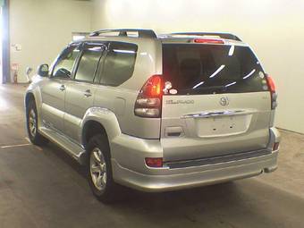 2005 Toyota Land Cruiser Prado Photos