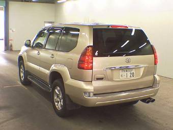 2005 Toyota Land Cruiser Prado Pics