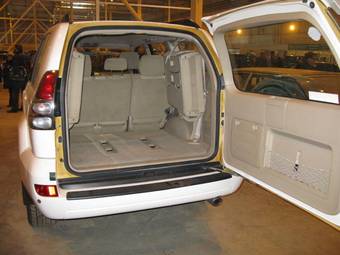 2005 Toyota Land Cruiser Prado Photos