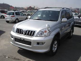 2005 Toyota Land Cruiser Prado Photos