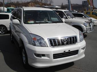 2005 Toyota Land Cruiser Prado Pics