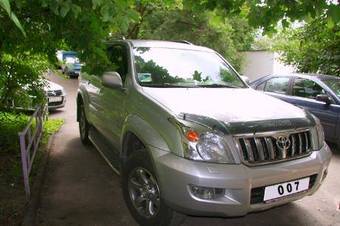 2005 Toyota Land Cruiser Prado Pictures