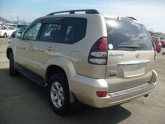 2005 Toyota Land Cruiser Prado Pictures