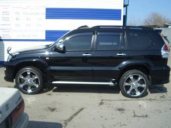 2005 Toyota Land Cruiser Prado Pictures