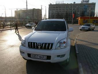 2005 Toyota Land Cruiser Prado Pictures
