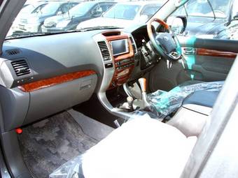 2005 Toyota Land Cruiser Prado Pictures