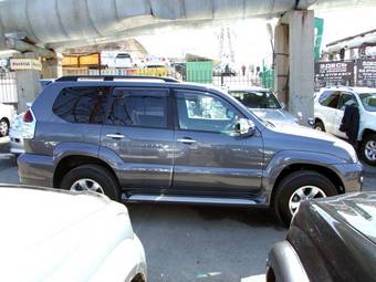 2005 Toyota Land Cruiser Prado Photos