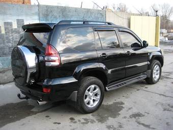 2005 Toyota Land Cruiser Prado Pictures