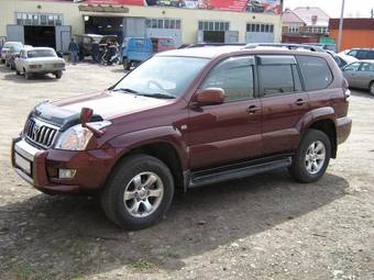 2005 Toyota Land Cruiser Prado Pictures
