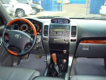 2005 Toyota Land Cruiser Prado Photos