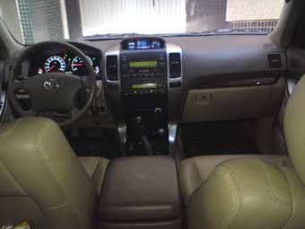 2005 Toyota Land Cruiser Prado Pictures