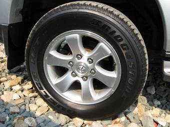 2005 Toyota Land Cruiser Prado Pictures