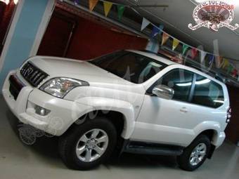 2005 Toyota Land Cruiser Prado Photos