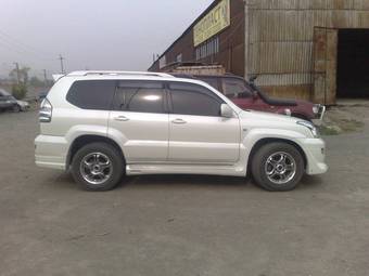2005 Toyota Land Cruiser Prado Pictures