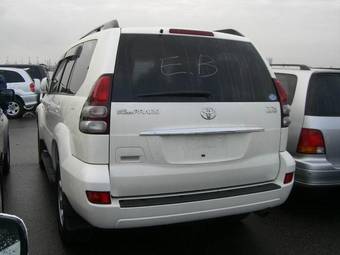 2005 Toyota Land Cruiser Prado Pictures