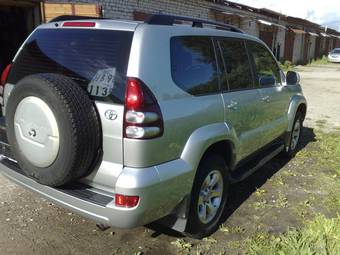 2005 Toyota Land Cruiser Prado Pics