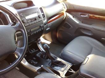 2005 Toyota Land Cruiser Prado Pictures