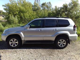 2005 Toyota Land Cruiser Prado Pictures