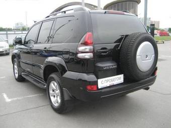 2005 Toyota Land Cruiser Prado Pictures