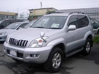 2005 Toyota Land Cruiser Prado Pics