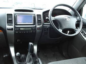 2005 Toyota Land Cruiser Prado Wallpapers