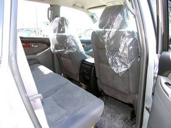 2005 Toyota Land Cruiser Prado Pictures