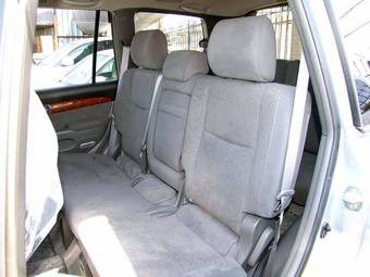 2005 Toyota Land Cruiser Prado Photos