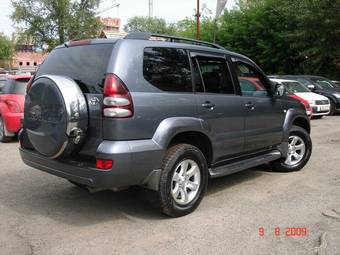 2005 Toyota Land Cruiser Prado Photos