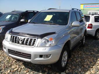 2005 Toyota Land Cruiser Prado Pictures