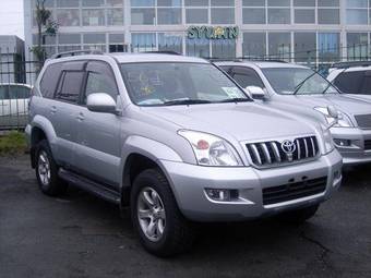 2005 Toyota Land Cruiser Prado Pics