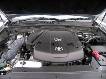2005 Toyota Land Cruiser Prado Pics