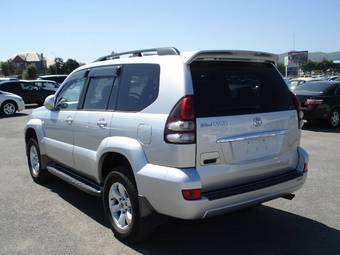 2005 Toyota Land Cruiser Prado Photos